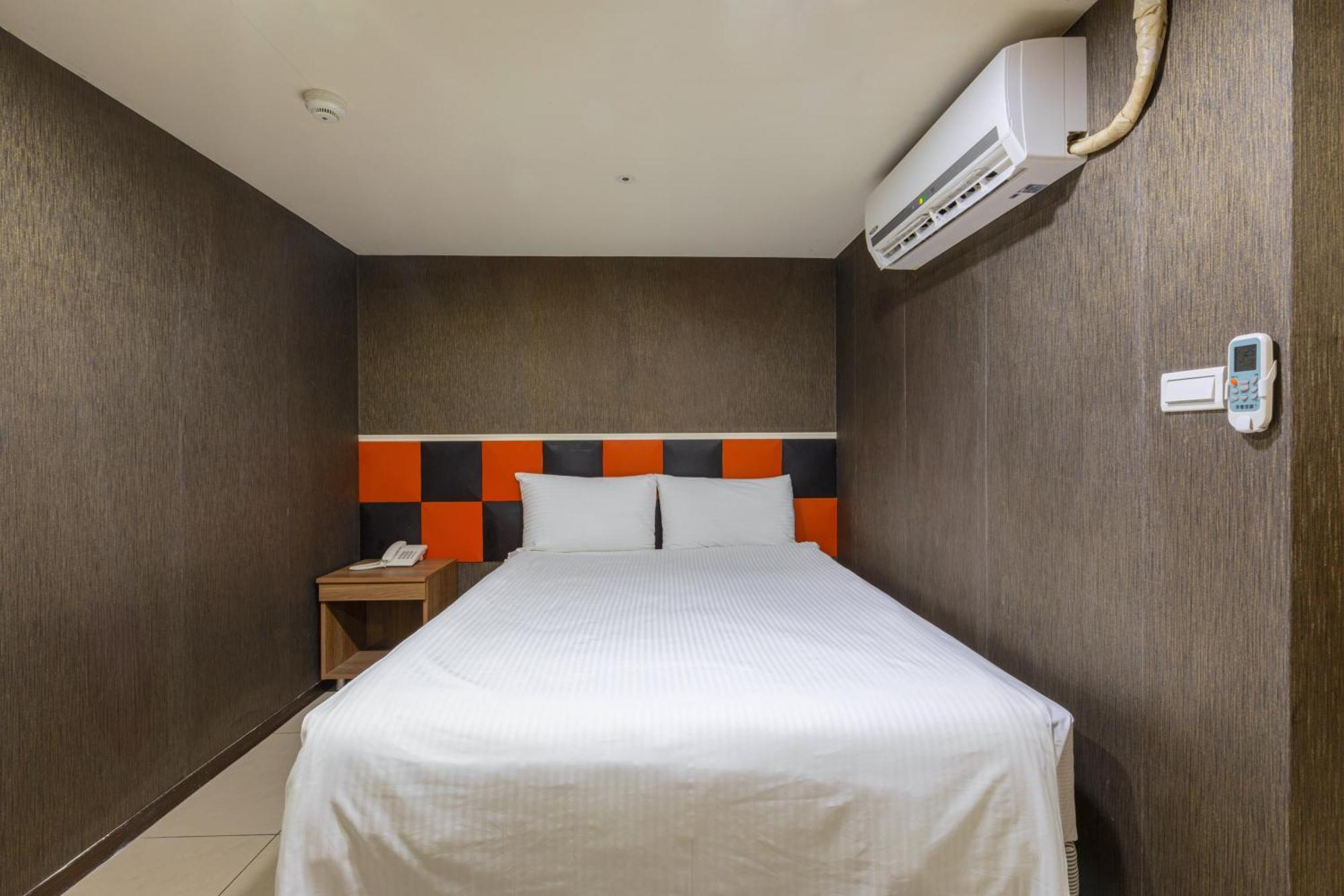 E Lim Hotel Zhongli Quarto foto